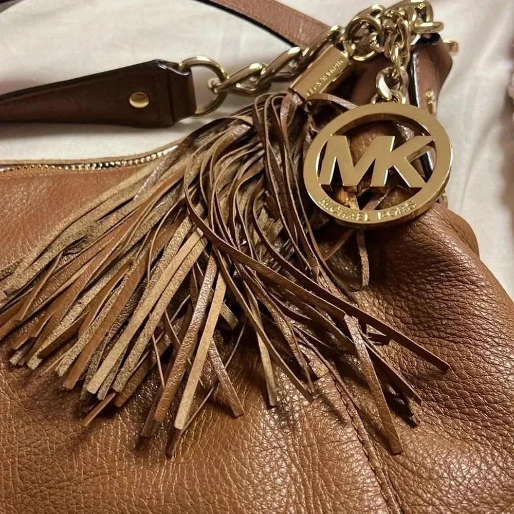 MICHAEL Michael Kors purse excellent